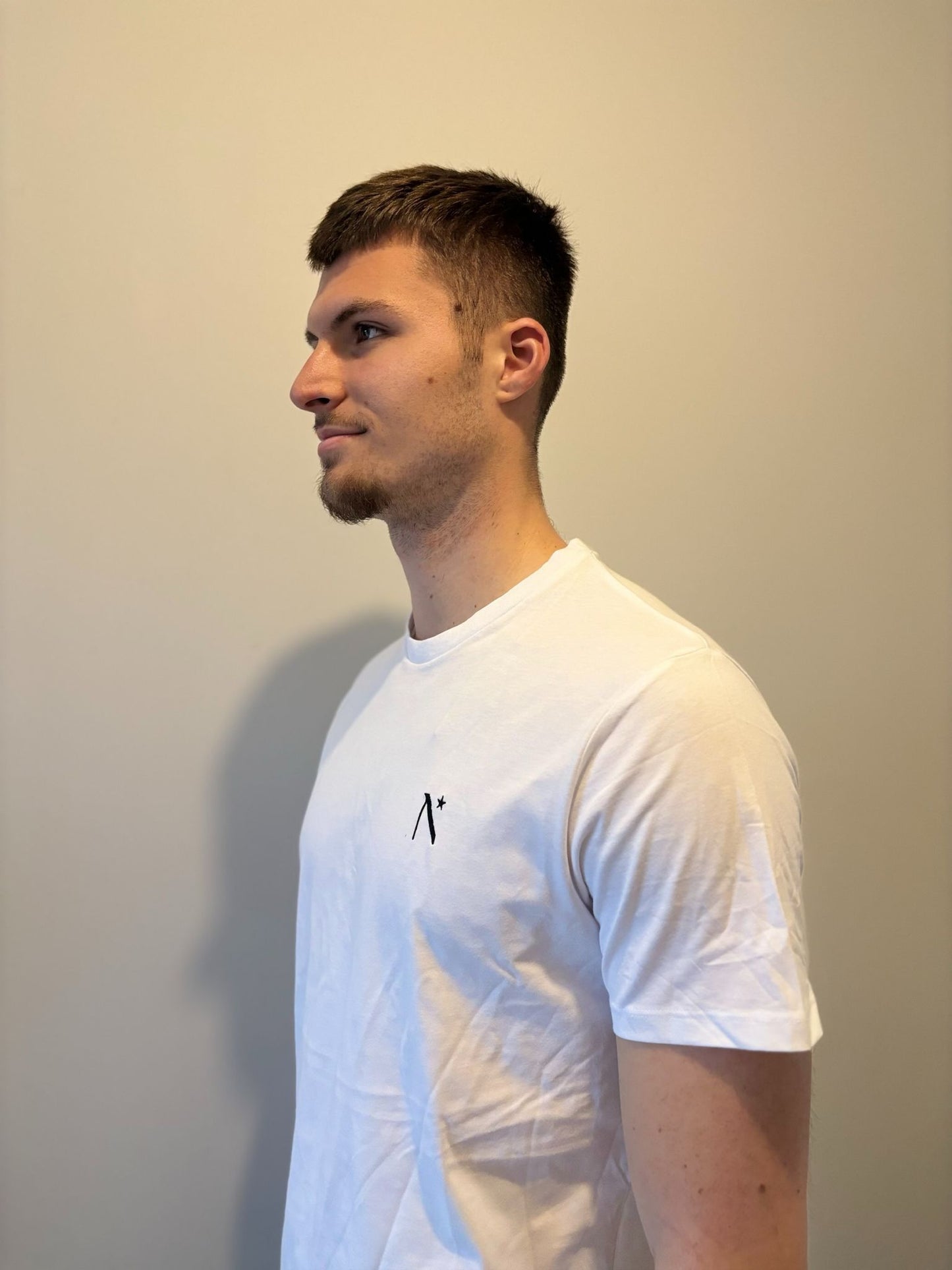 T-Shirt Unisexe Blanc "L'Essentiel"